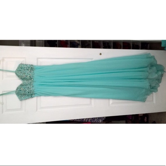 Teal prom dress that was worn once - Picture 1 of 1